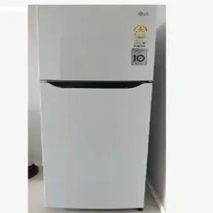 물류설치 LG전자 일반냉장고  B182W13  189리터