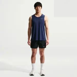 마일러 남성 드라이 핏 5인치 브리프 라인드 러닝 쇼츠 IF2061-010