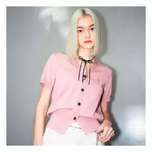 어성봄옷 제너럴아이디어 WOMAN 텐셀 에센셜 하프 가디건 PINK / WBD2L04527