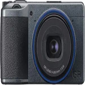 리코 GR IIIx 어반 에디션 메탈릭 그레이 바디와 네이비 블루 링 24MP APS-C 사이즈 CMOS 센서 40mmF2.8