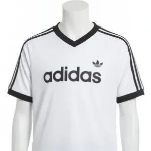 아디다스키즈 adidas 키즈 A130 A160 루즈 저지 티셔츠 KE2841