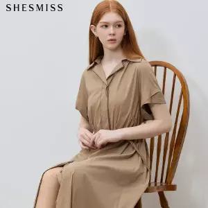 [쉬즈미스(SHESMISS)] 프리미엄소재 히든버튼 벨티드 원피스 (택가격: 478000원)