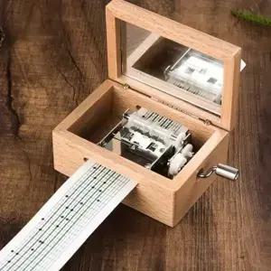 새로운 핫 15톤 DIY 수동 크랭크 뮤직 박스 나무 상자 홀 펀처 및 종이 테이프 포함 음악 애호가를 위한