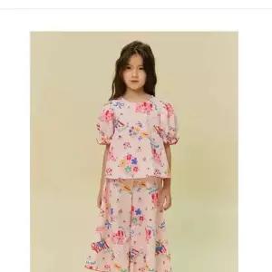 [갤러리아] 26년S/S 매직에디션오그오그 프린트블라우스(OG62-BL005/PK)