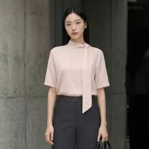 [스타필드 고양] [RE] 하이넥 리본 타이 블라우스(RMBLG24NT3) RMBLG25NT6