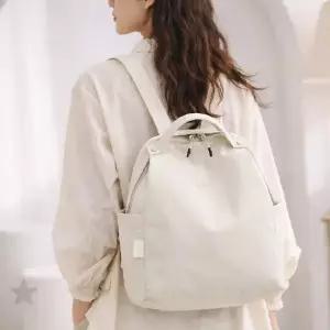 여성 학생 캔버스 백팩 가벼운 소재 책가방 데일리 통학 출퇴근 수납공간 넉넉한