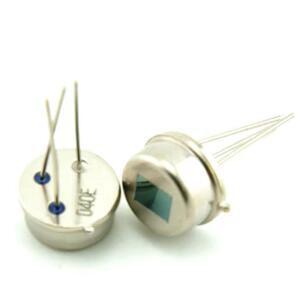 1PCS 새로운 원본 수입 RE200B-P 인간 적외선 초전기 센서