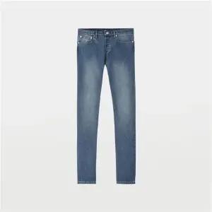 A.P.C MUST IT_아페쎄 쁘띠 뉴 스탠다드 남녀공용 스트레치 데님 COZZK M09047 IAI