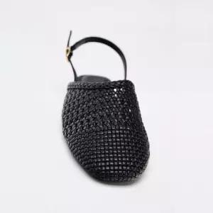 ZARA 자라 펀칭 뮬러 플랫 샌들
