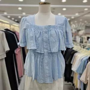 [숲]스퀘어넥 자수레이스 블라우스 OC5SSTJ_IC_IC