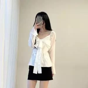 여자 데이트룩 리본 시스루 벨소매 실키 블라우스_25845726_588872