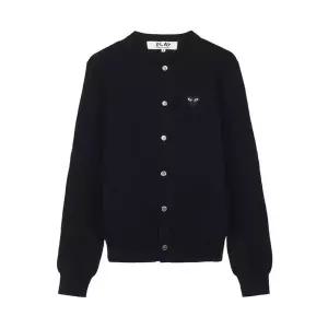 [롯데백화점]꼼데가르송 공용 블랙하트 와펜 가디건 AX N023 051 BLACK