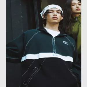 엄브로 크리스피 타슬란 긴팔 후드 아노락 그린(UQ323CWT91) 5256918