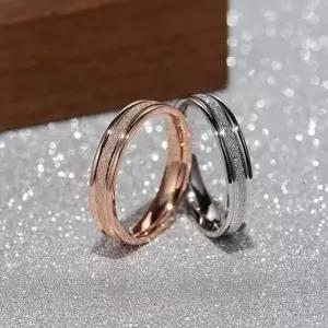 티타늄 스틸 플랫 샌드 커플링 우정링