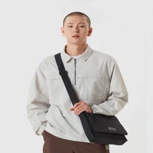 엄브로 웨이파인더 코듀라 포켓 카라 아노락 베이지(UQ121CWT11) 4679363