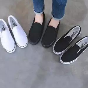 남녀공용 슬립온 스니커즈 편한 착화감 운동 단화