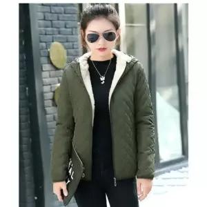 셀럽하우스 여성 슬림핏 경량 누빔 퀄팅 후드 패딩 융털 점퍼