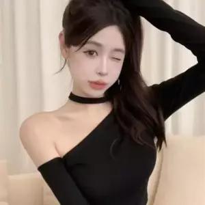 [하프클럽/]크롭 긴팔 티셔츠 루즈핏 라운드티셔츠 여자티 오버핏