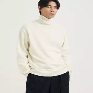 드로우핏 터틀넥 풀오버 니트 티셔츠 IVORY