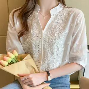 로륄 펀칭라인 여성 봄 여름 블라우스 플라워 자수 남방