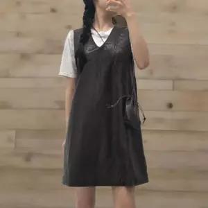 여성 가죽 미니 원피스 브이넥 나시 파우치백
