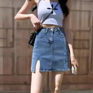 여성 키치 스타일 진청색 슬릿 미니 데님 스커트