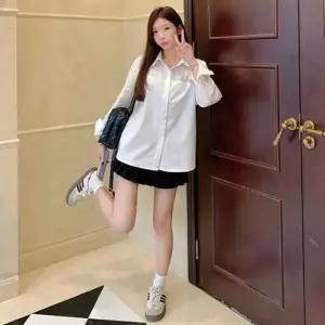 여자 클래식 화이트 하프 줄지 카라넥 셔츠 남방