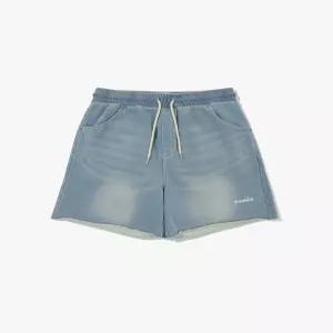 디아도라 이큅 워싱 데님 3.5부 스? 쇼츠 우먼 BLUE D6122LHP29BLL