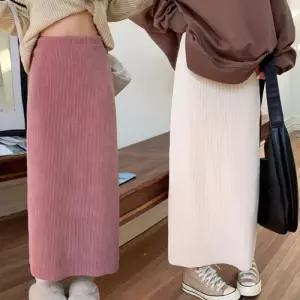 코듀로이 소재 허리 밴딩 뒷트임 위아 포인 스커트