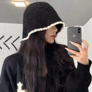 여자 연예인 모자 챙 없는 가리개 벙거지 이쁜 골프