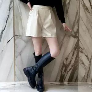 [옷자락]여자 인조가죽 핀턱 검정색 가을 반바지