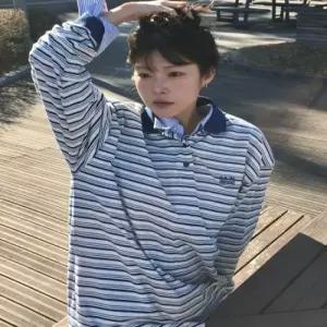 코드그라피 CODEGRAPHY 스몰 스퀘어 로고 배색 스트라이프 럭비티-아이보리