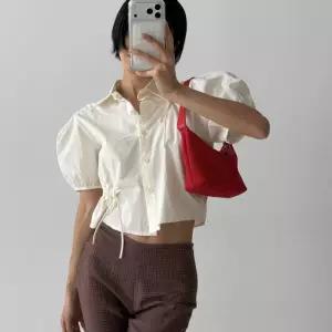 여자 탱크 리본 민무늬 벌룬반팔 잔주름 셔츠