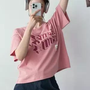 여자 박시핏 나염반팔티 V넥 조각 영어 티셔츠