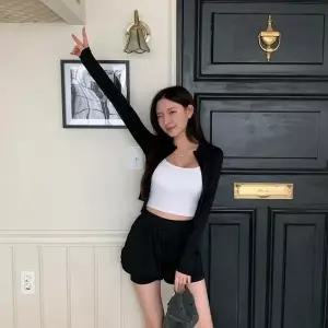 여자 루즈핏 레터링 포인트 라운드넥 긴팔 집업 래쉬가드25356451588872