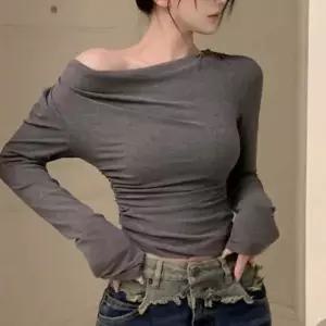 긴팔 티셔츠 오프숄더 셔링 슬림핏 파티룩 연말룩 상의