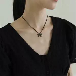 여자 볼체인 블랙 써지컬스틸 리본참 러블리 목걸이