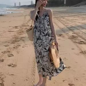 여성 플라워 V넥 나시 롱원피스 화이트 1P 비치 휴가 꽃무늬롱원피스 V넥나시원피스