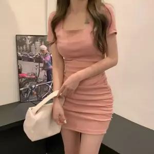 [옷자락]여자 SS 슬림 옆셔링 트렌디룩 스퀘어넥 미니원피스