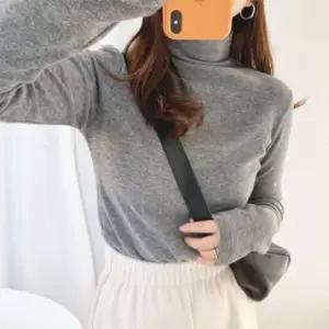 여성 데일리 목폴라 기모 티셔츠 1P 겨울 보온 이너티 기모목폴라 겨울반폴라티