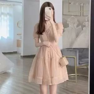 로맨틱무드 프릴디테일 핑크원피스 피치본원피스