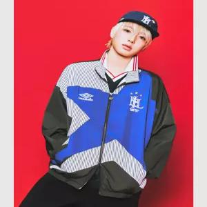 엄브로 HBL 스타챔프 별 스탠넥 바람막이 자켓 차콜 UR221CJK52 6241998