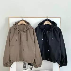 [옷자락]여성 루즈핏 날개 셔링 후드넥 긴팔 야상 점퍼