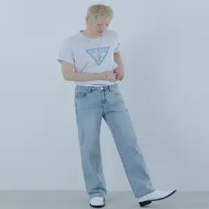 게스 NQ2DE102 여성 청바지 데님 [ON] 1color 남성 저온스 스트레이트 LBL 6270610