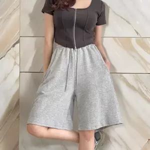 [옷자락]여자 회색 5부 데일리룩 와이드 반바지
