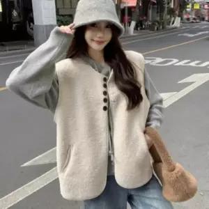 [옷자락]여성 뽀글이 양털조끼 흰색 동글단추 후리스 베스트