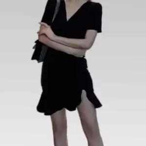 여성 블랙 튤립 브이넥 미니원피스 트임 언발 프릴