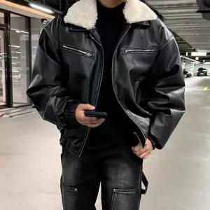 [이룰]페이던 레더 밍크 퍼 탈부착 오버핏 가죽 무스탕 점퍼 2colors