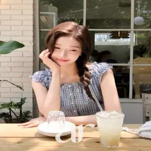 (국내제작) (핀터감성/걸리시/오프숄더가능) 프릴 체크 나시 오프숄더 나시블라우스 여름블라우스 bs8821