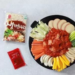 [춘천닭갈비][춘천닭갈비]국내산 닭으로 만든 순살 춘천닭갈비 1kg x 2팩 + 소스 1봉 + 우동사리